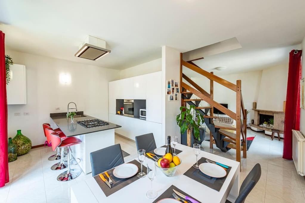 Tresa Bay House - Lugano Lake Лавена-Понте-Треза Экстерьер фото